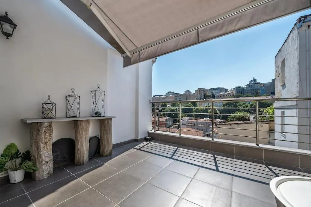 Apartamento Stylish Duplex House With A Special Terrace Estambul