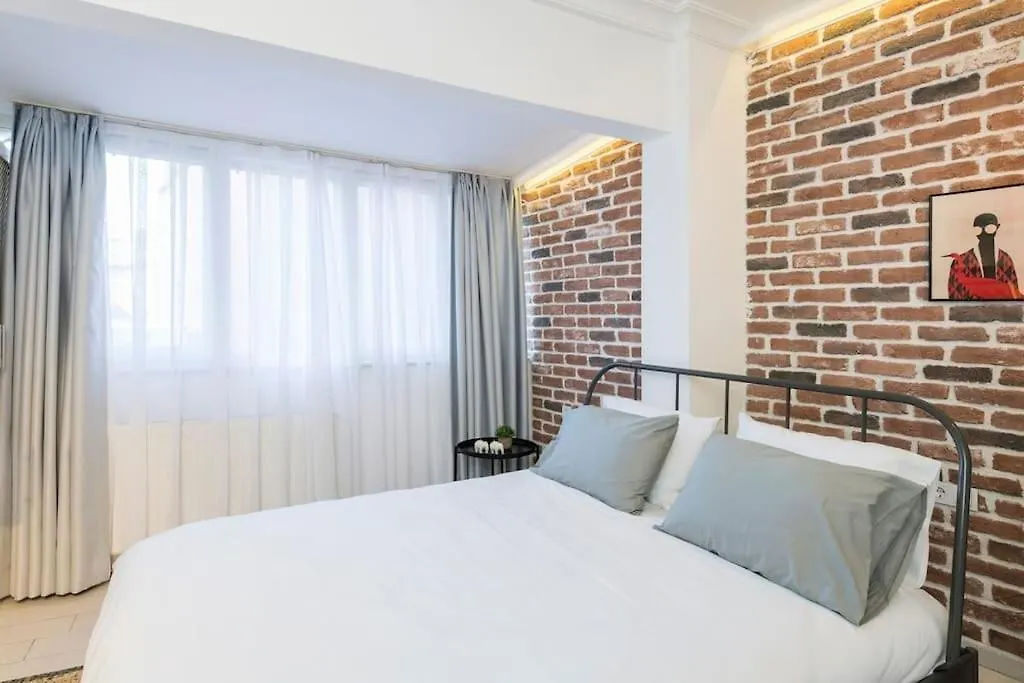 Apartamento Stylish Duplex House With A Special Terrace Estambul 0*,  Turquía